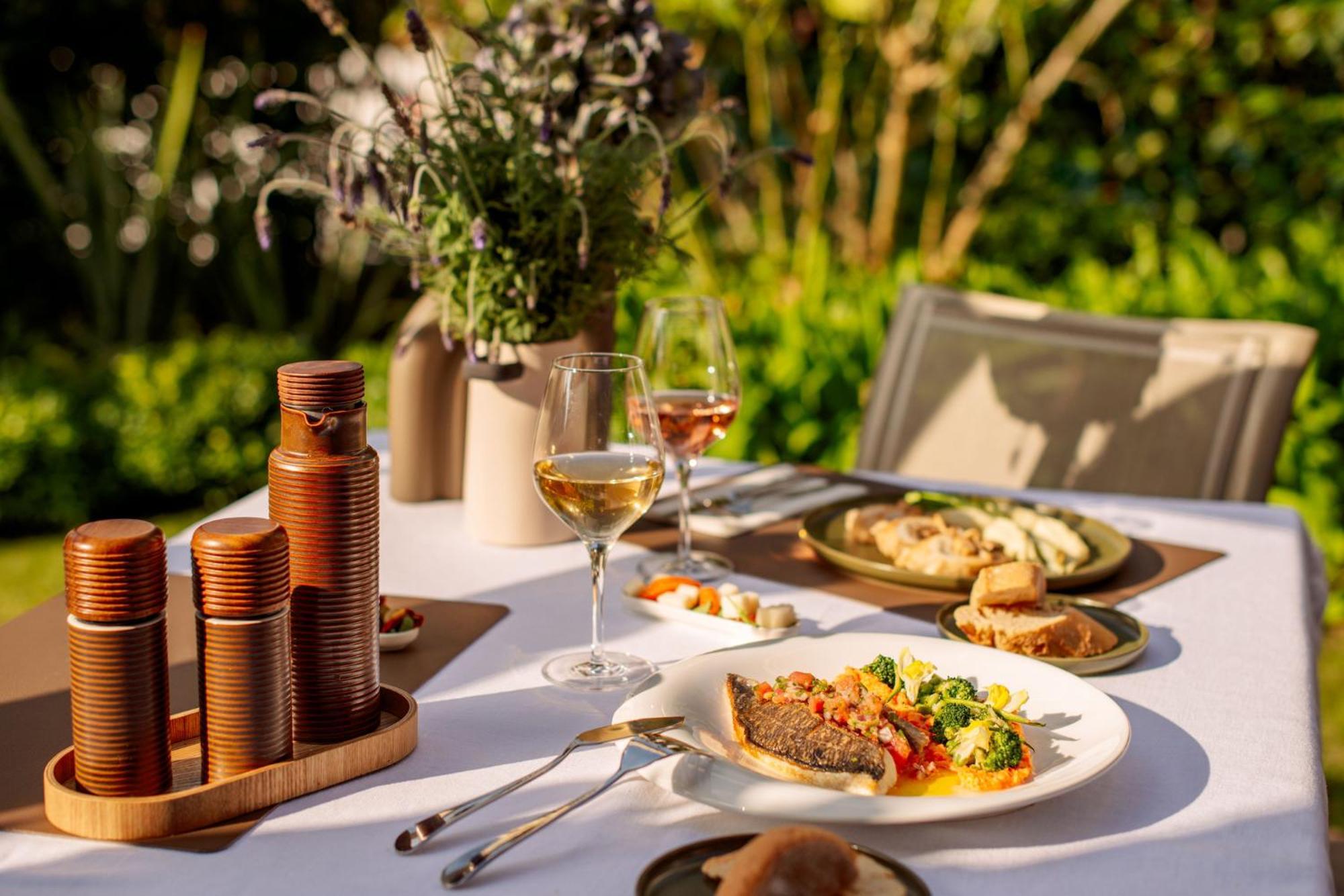 Boutique Hotel Villa Fabulite Antibes Exterior photo